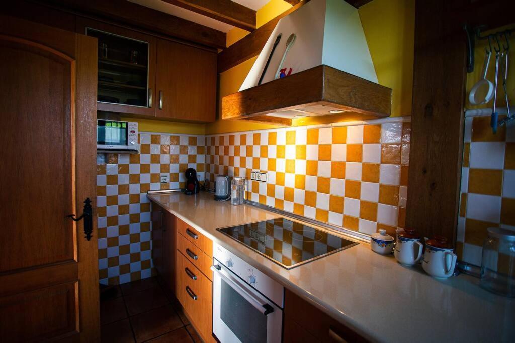 Casa Independiente Con Chimena, Jardin Y Barbacoa Santander Eksteriør billede